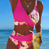 Bikini Floreale a Contrasto con Spacco
