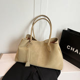 Kyadeeih | Borsa Elegante e Raffinata