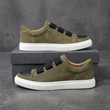 Andrea - Sneakers in Camoscio con Fibbia Elegante